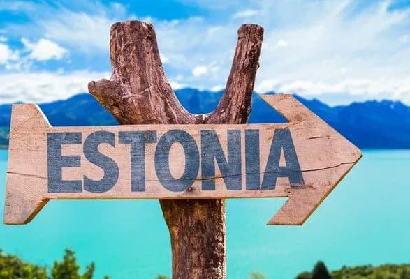 Кабмін виключив зі списку офшорів Естонію і Латвію