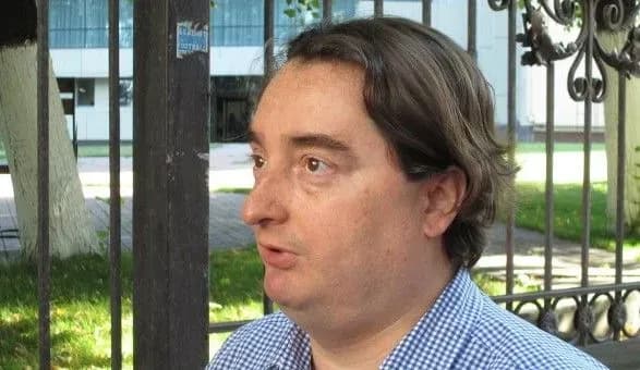 Гужва заявив, що влада Австрії дозволила йому тимчасово перебувати в країні