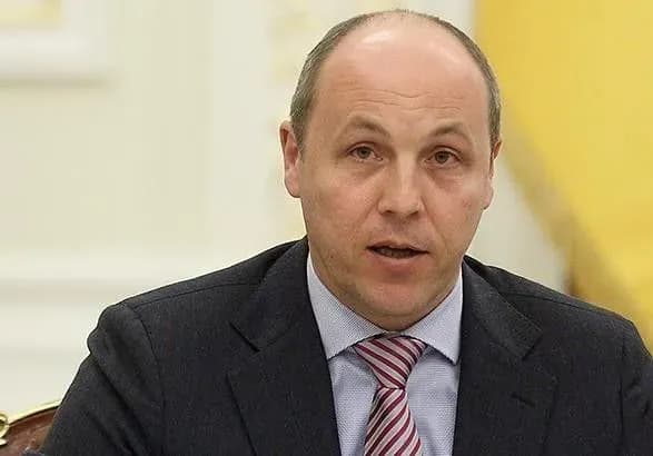 Парубій доручив підготувати спільну позицію ВР щодо “бандерівської ідеології”