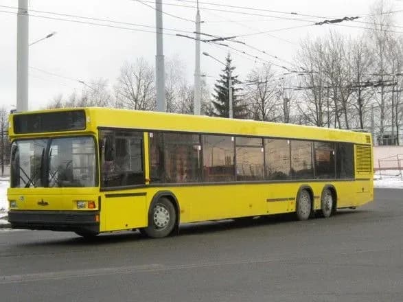 В столиці ярмарки змінять рух громадського транспорту на Оболоні і Троєщині