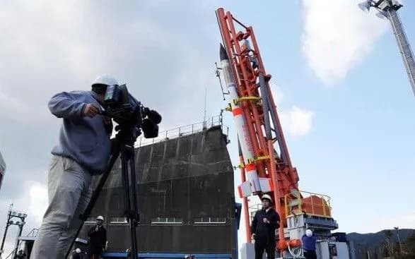 В Японії запустили найменшу в світі ракету-носій