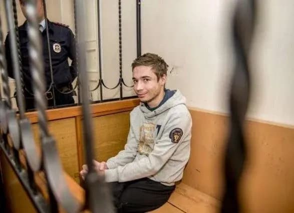 У МЗС закликали допустити українських та іноземних лікарів до Гриба