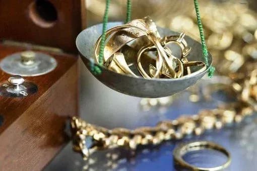 НБУ надасть депутатам дані про роботу ринку ломбардів