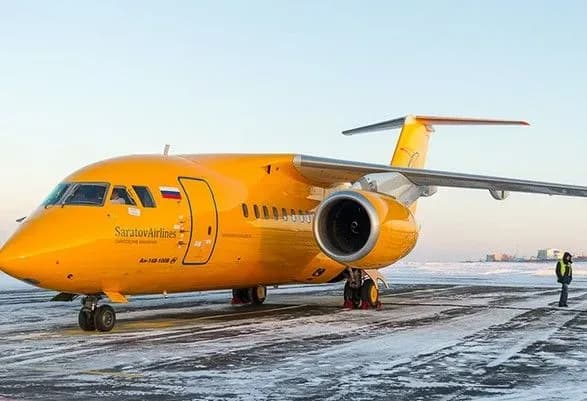 В Подмосковье упал самолет: экстернные службы РФ уточняют детали происшествия