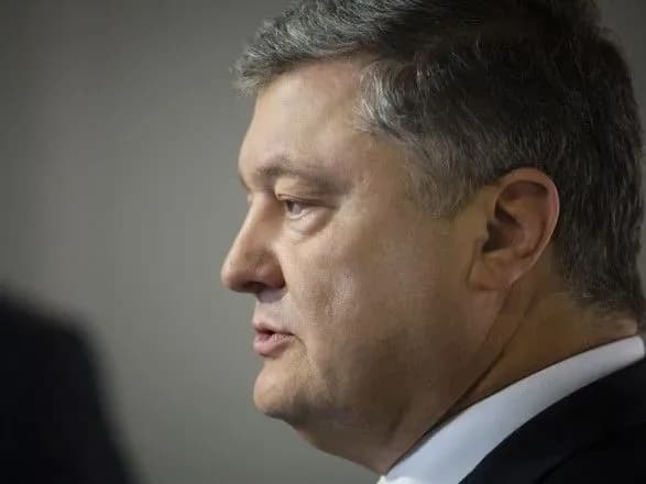 Росія в будь-який момент може загострити ситуацію в Україні – Порошенко