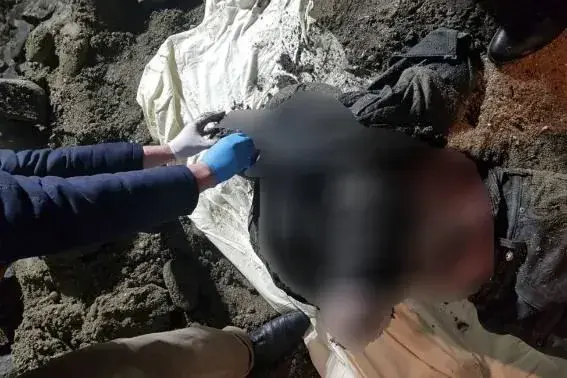 Неповнолітній, що вбив свого батька на Закарпатті, сам здався поліції