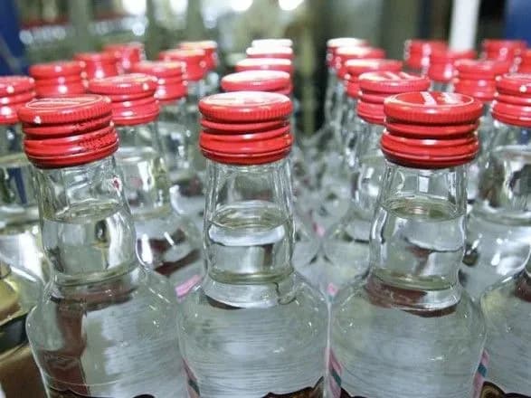 Давос-2018: нелегальный алкоголь признан глобальной угрозой