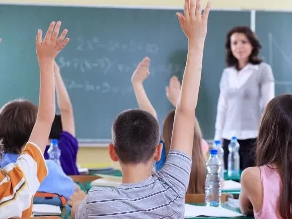Вчителі спецшкіл та інклюзивних класів отримуватимуть надбавки до зарплати
