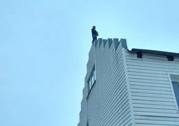 У Броварах поліція врятувала чоловіка від суіциду