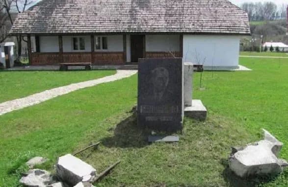 На Прикарпатті біля будинку Бандери пролунав вибух