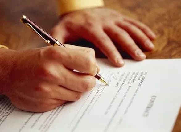 НАЗК запропонувало ліквідовувати партії за неподання фінансового звіту