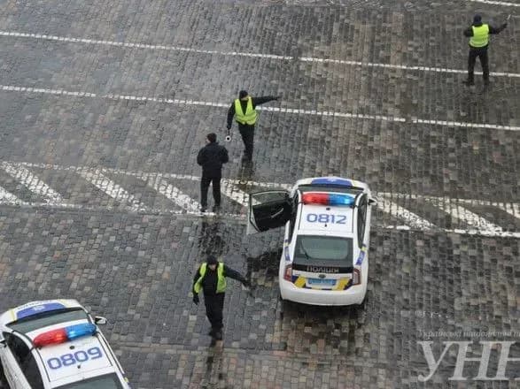 Рух авто Хрещатиком заборонили на п’ять днів