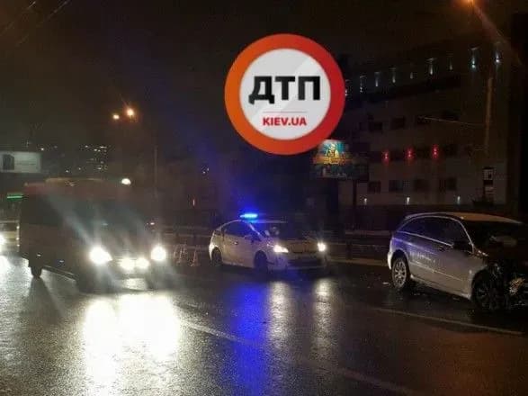 ДТП на столичному проспекті Перемоги