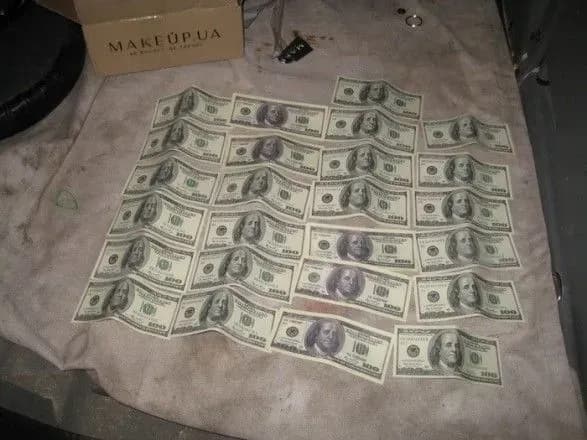 Тернопільського прокурора викрили на хабарі