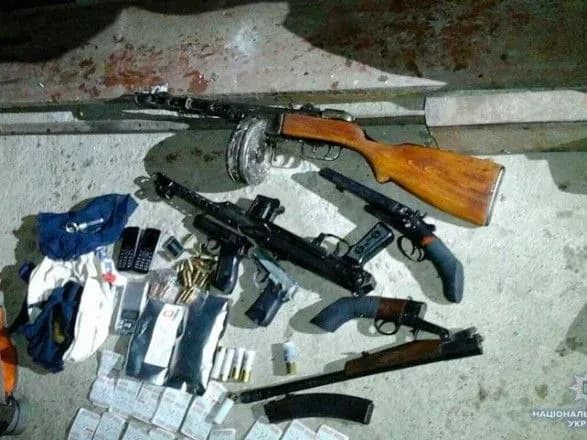 В Чернівцях поліцейські вилучили наркотиків на мільйон гривень