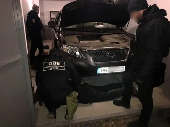 В Одесі затримали банду викрадачів елітних автівок