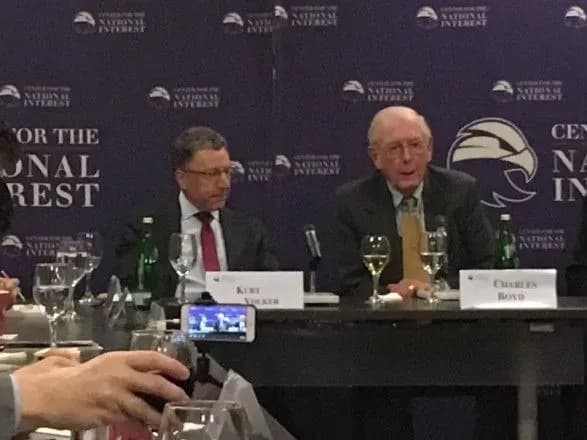 США працює над посиленням оборонної спроможності України – Волкер