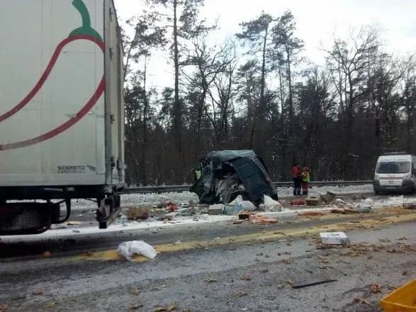 Затор на в'їзді: на Бориспільській трасі сталася смертельна ДТП