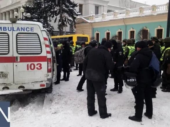 Кількість постраждалих правоохоронців під Радою зросла до 14 осіб