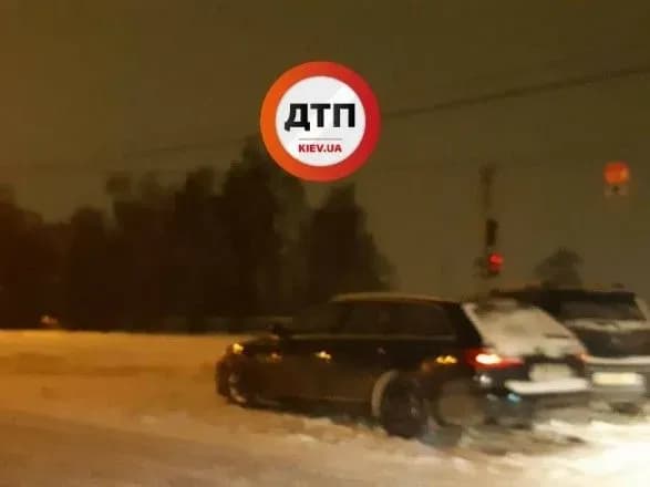 Через негоду у столиці сталося ДТП