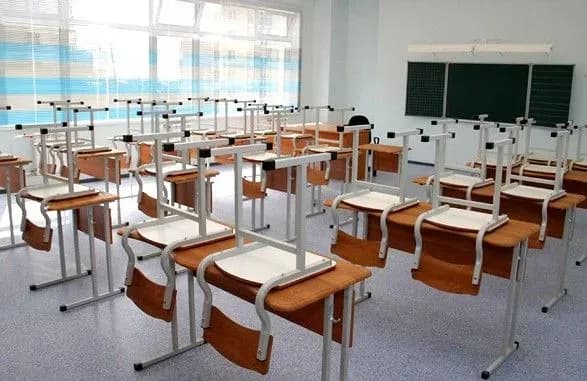 Харківські школярі підуть на канікули до 12 березня через економію палива