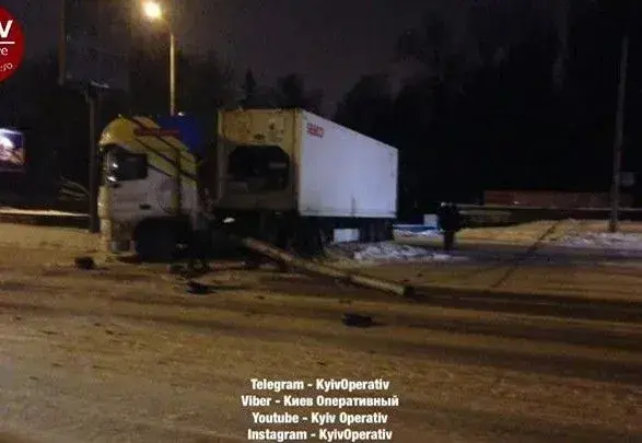 На вулиці Академіка Заболотного у столиці сталася серйозна ДТП