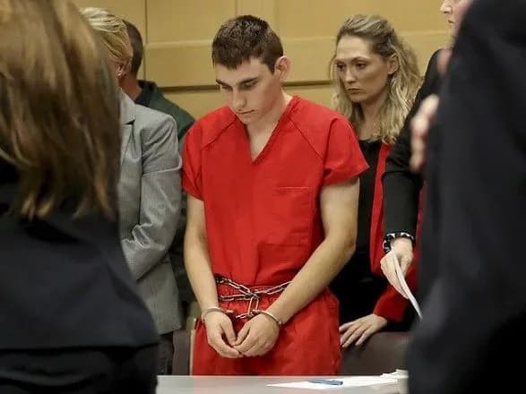 CNN: флоридському стрілку пред'явили звинувачення