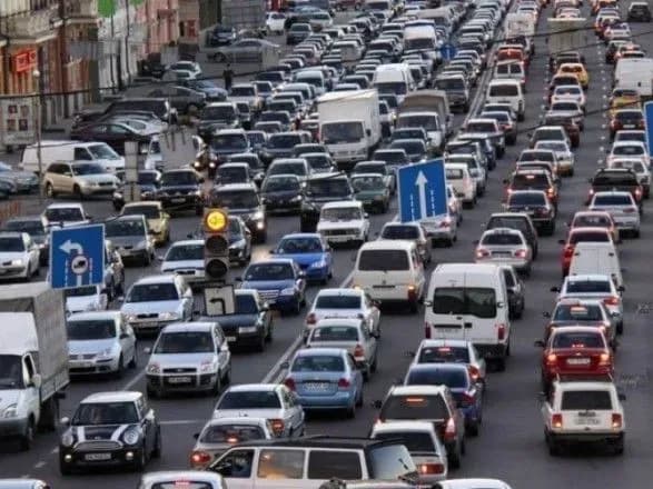 Рівень ранкових заторів в Києві оцінюється в 6 балів