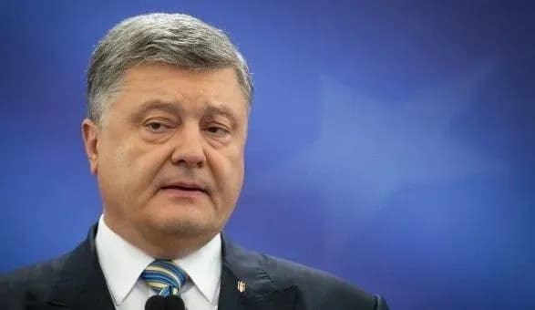 Порошенко сподівається на підтримку Берліна щодо миротворців на Донбасі