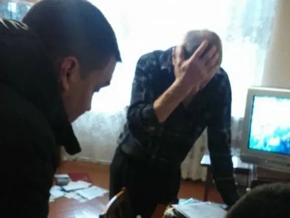 У чоловіка з Івано-Франківщини описали квартиру через 70 тис. грн боргу по аліментах