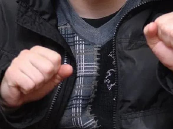 П’яний чоловік побив поліцейського на Київщині