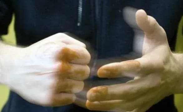 Ревность в Херсонской области: чиновник заказал избиение мужа своей подчиненной