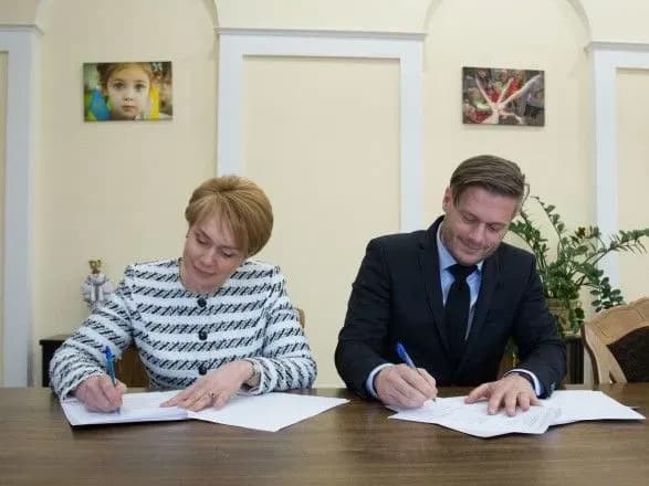 Усі першокласники України отримають набори конструктора Lego - Міністерство освіти і науки