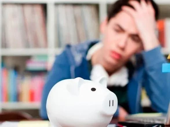 Фіскали роз'яснили, як отримати податкову знижку на навчання