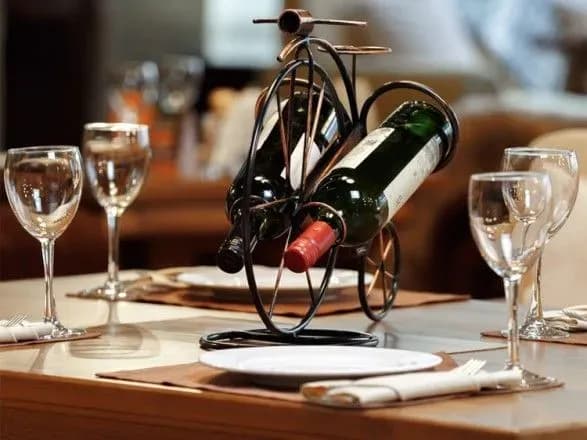 Серед українців зростає популярність вина