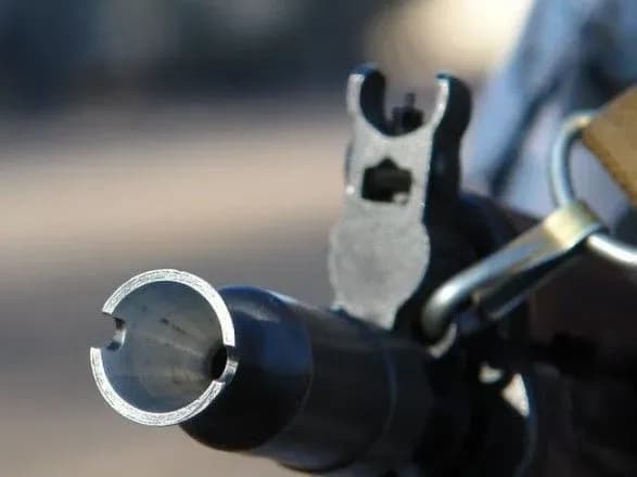 Поліція перевіряє дані про стрілянину біля столичного ТРЦ