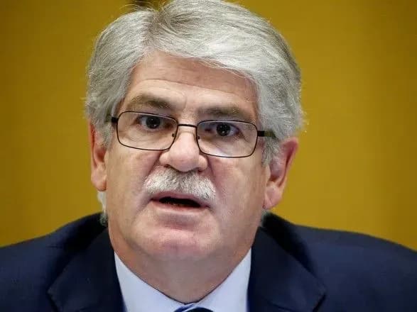 Испания также выступила за диалог с Россией