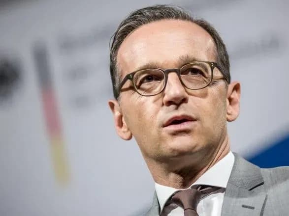 Німеччина готова до "відкритого діалогу" з Росією