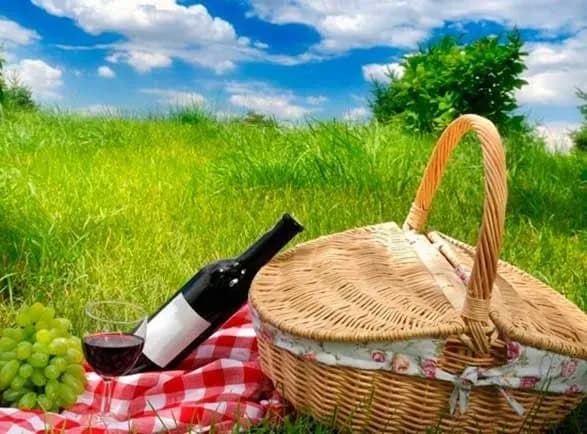 В мае украинцы из-за праздников получат дополнительные выходные