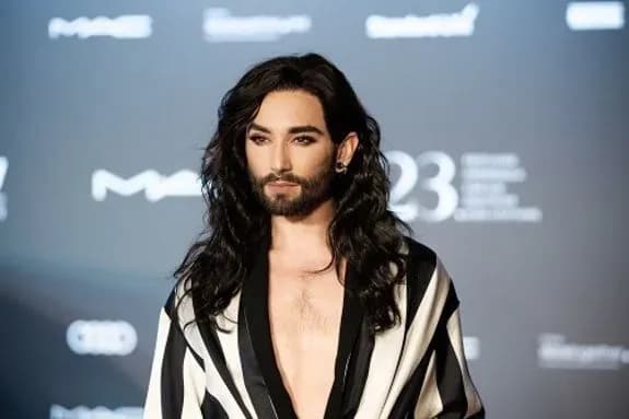 Кончіта Вурст заявила про свій позитивний ВІЛ-статус