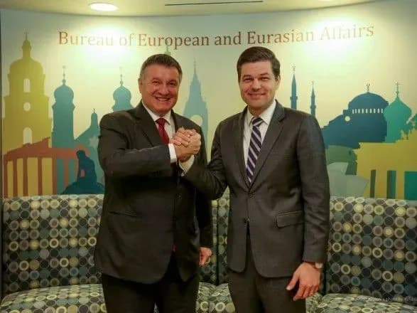 Step by step: Аваков у США обговорив план повернення Донбасу та Криму
