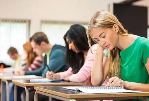 Центри для вступу абітурієнтів з Криму і Донбасу запрацюють 4 червня