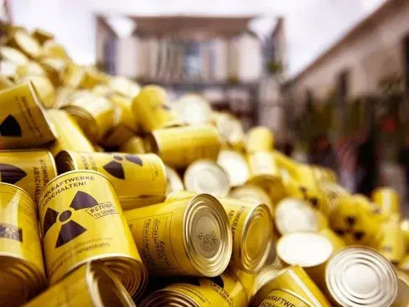 Порошенко розповів, як Україна отримає "ядерну незалежність" від Росії