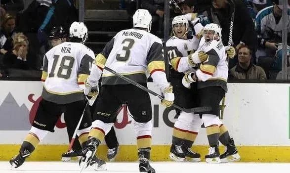 Хокей: "Вегас" вийшов вперед у чвертьфінальній серії Кубку Стенлі