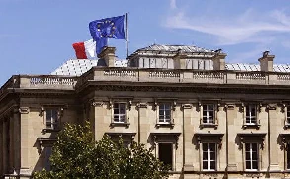 Франція засудила висловлювання Трампа про теракти 2015 року в Парижі