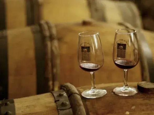 Понад 7 млн доларів на вино: аукціон в Чикаго здивував новим рекордом