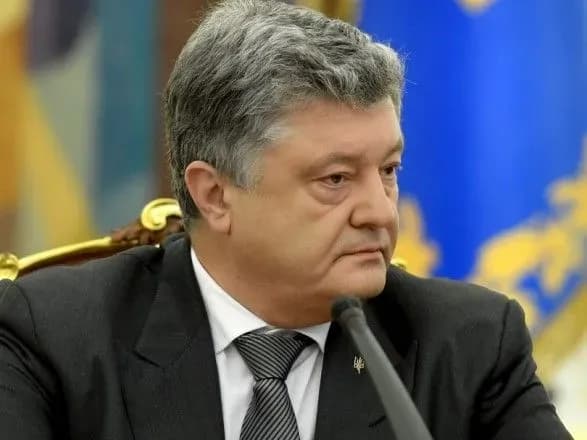 Президент назвав кількість регулярних російських військ в ОРДЛО