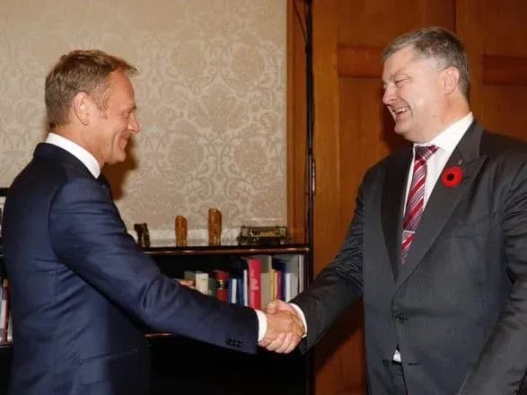Порошенко обговорив із Туском підготовку до саміту Україна-ЄС