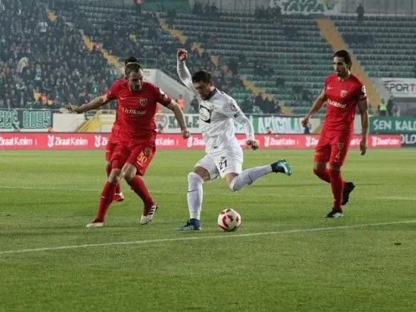 Нападники збірної України забили в очному поєдинку клубів чемпіонату Туреччини