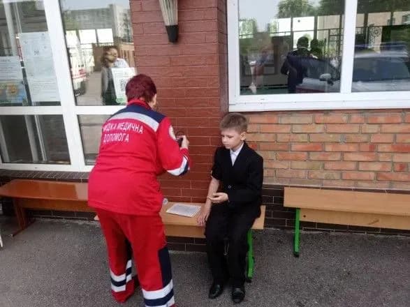 После отравления в черкасской школе до сих пор в больнице пятеро детей